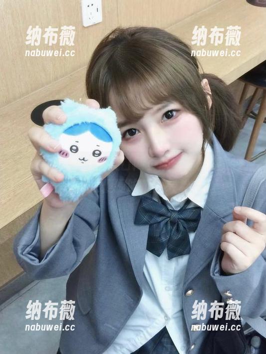 17 www.17入口网页版全面升级,入口更便捷吃瓜更轻松