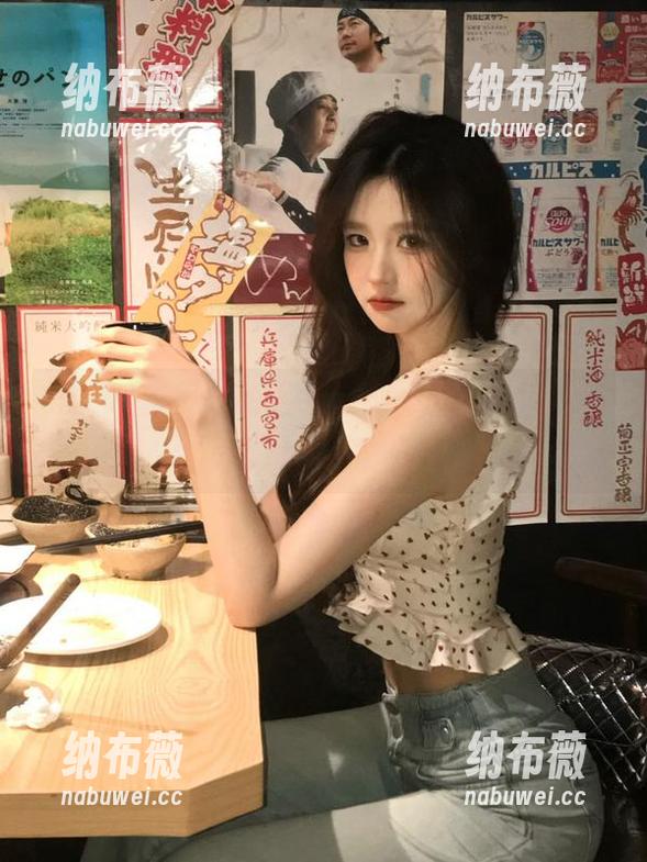 hlw 首页最新上线hlw,少女吃瓜党不可错过的精彩内容