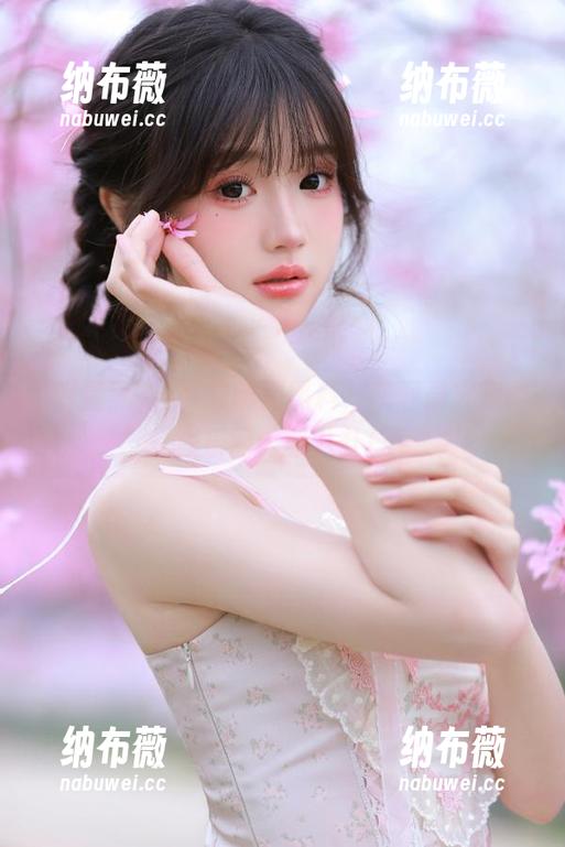 明星黑料 下载明星黑料,获取最火爆的娱乐圈内部八卦!