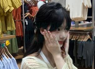 黑料吃瓜网最新地址永久链接，24小时不断更，吃瓜娱乐两不误！