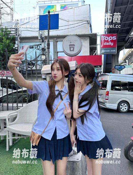 黑料社正能量 轻松下载登录黑料社正能量软件,女生追热点吃瓜必备神器