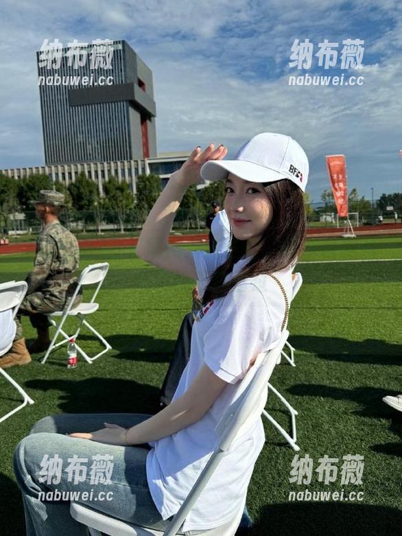 打开黑网料传送门，畅享最热八卦资讯不容错过